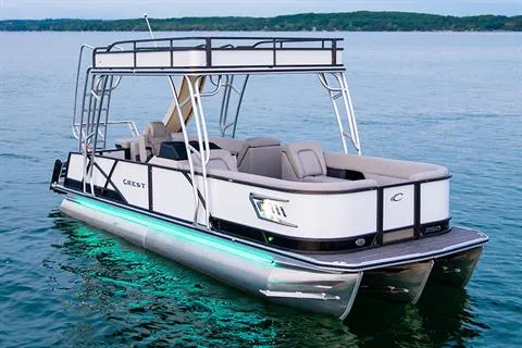 The Image of Crest Upper Sun Deck 250 L 2026 - 0