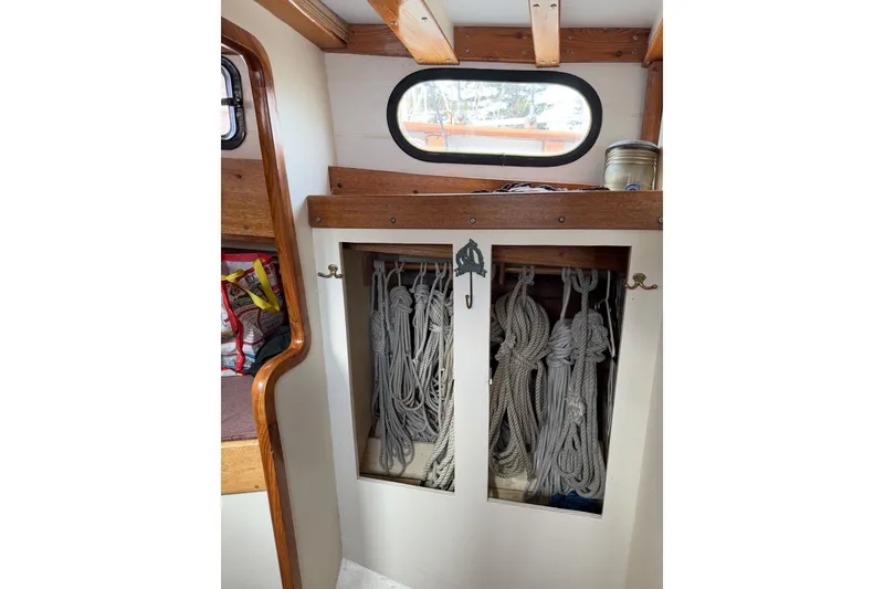 Slide: The Image of Custom Steve Anderson Gaff Schooner 1994 - 73