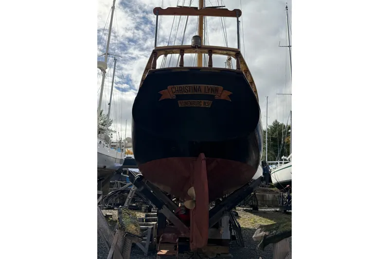Slide: The Image of Custom Steve Anderson Gaff Schooner 1994 - 28