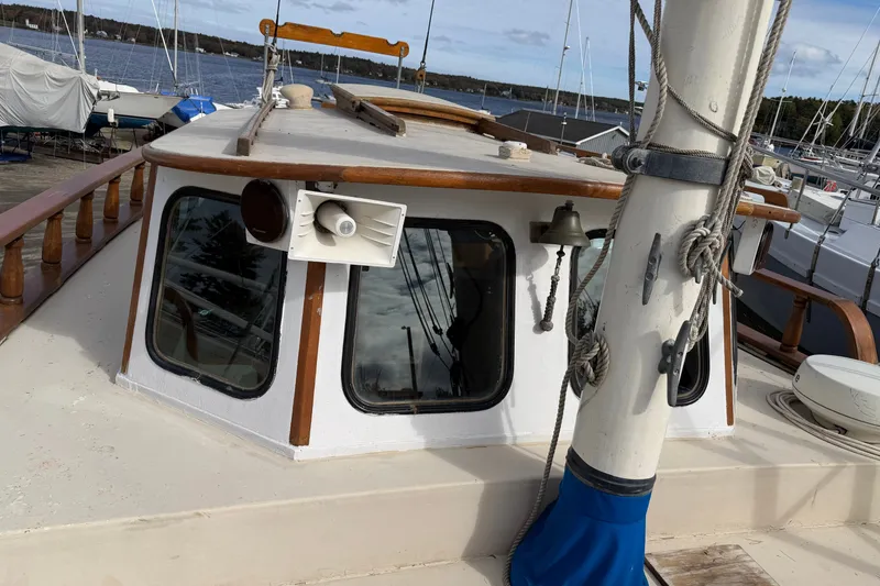 Slide: The Image of Custom Steve Anderson Gaff Schooner 1994 - 44