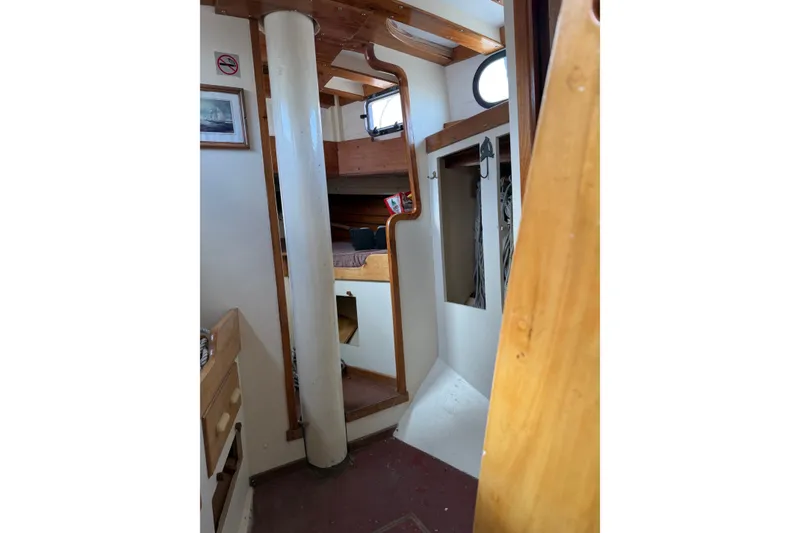 Slide: The Image of Custom Steve Anderson Gaff Schooner 1994 - 71