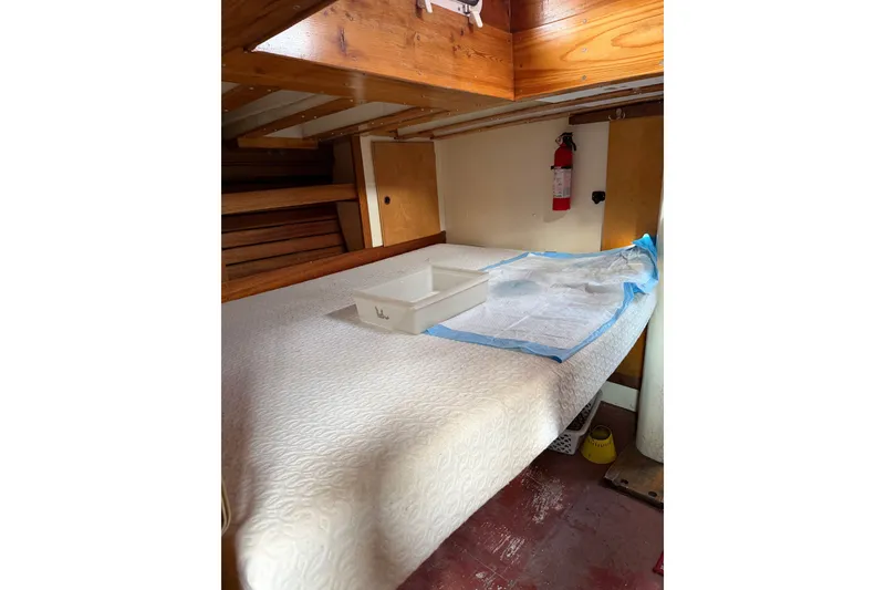 Slide: The Image of Custom Steve Anderson Gaff Schooner 1994 - 79