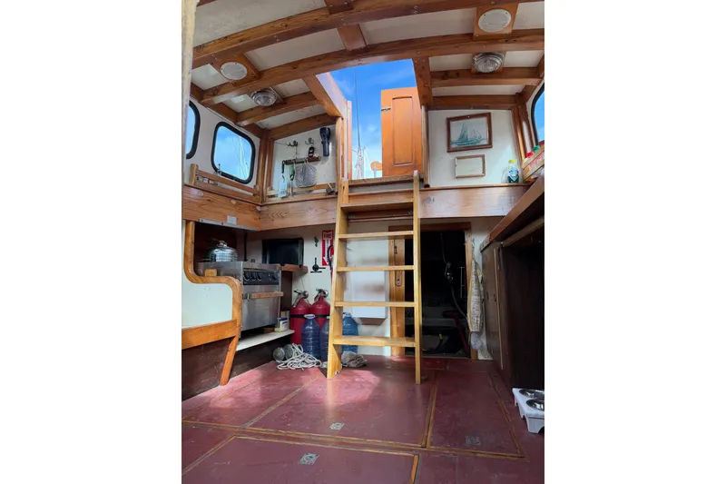 Slide: The Image of Custom Steve Anderson Gaff Schooner 1994 - 81