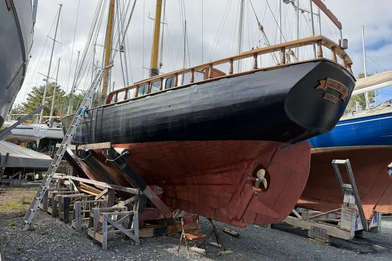 Slide: The Image of Custom Steve Anderson Gaff Schooner 1994 - 25