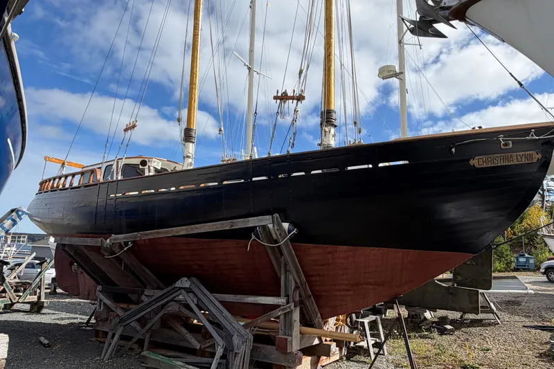 Slide: The Image of Custom Steve Anderson Gaff Schooner 1994 - 24