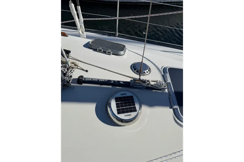 Slide: The Image of C&C 35 MK III 1983 - 18