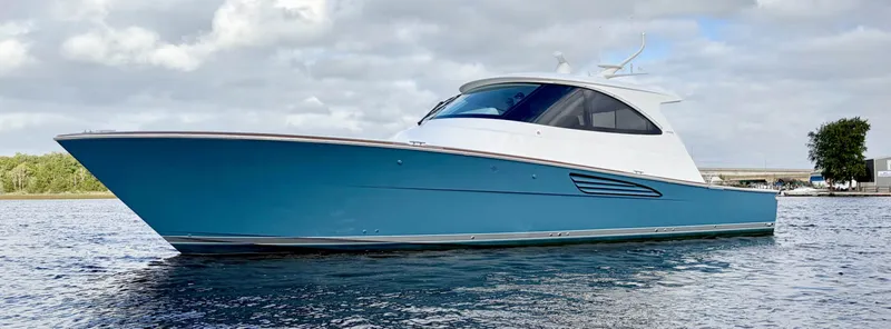 The Image of Viking 50 Sport Coupe 2027 - 0