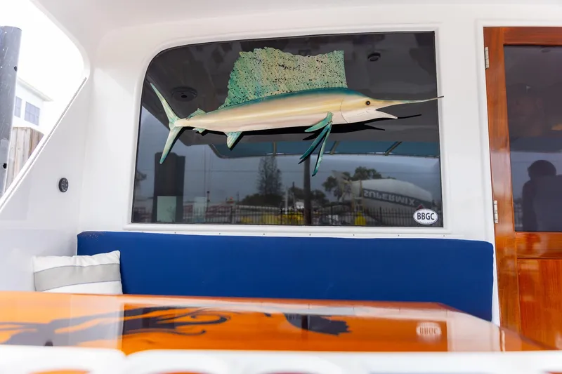 Slide: The Image of Buddy Davis 78 Sportfisherman 2000 - 19