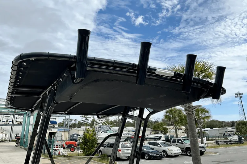 Slide: The Image of Scout 195 Sportfish 2024 - 9