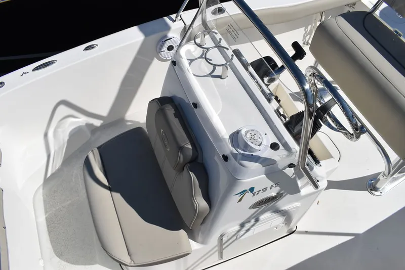 Slide: The Image of Key West Boats 179 FS 2024 - 12