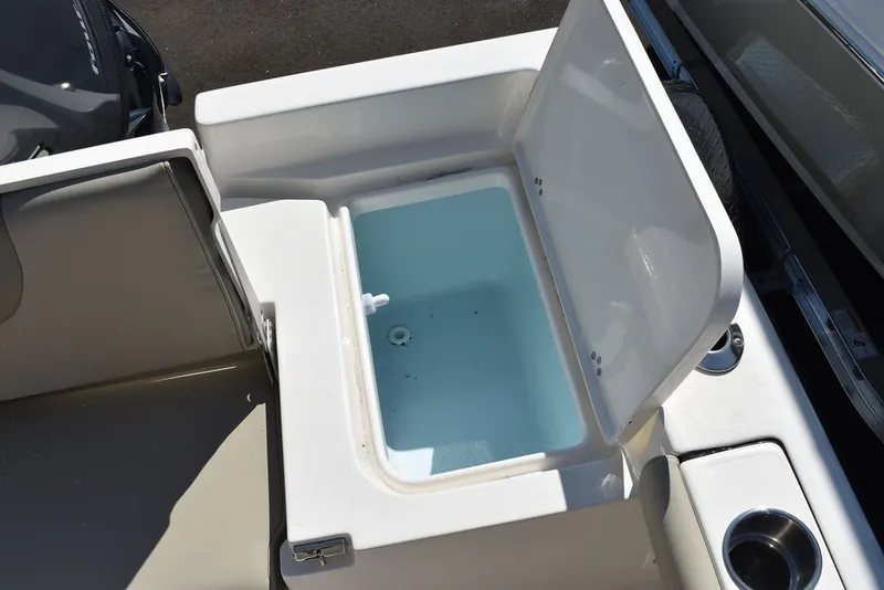 Slide: The Image of Key West Boats 179 FS 2024 - 15