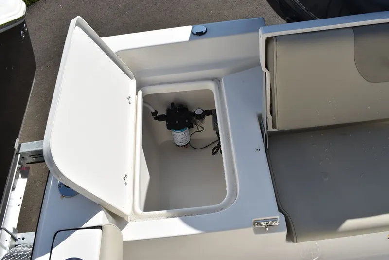 Slide: The Image of Key West Boats 179 FS 2024 - 16