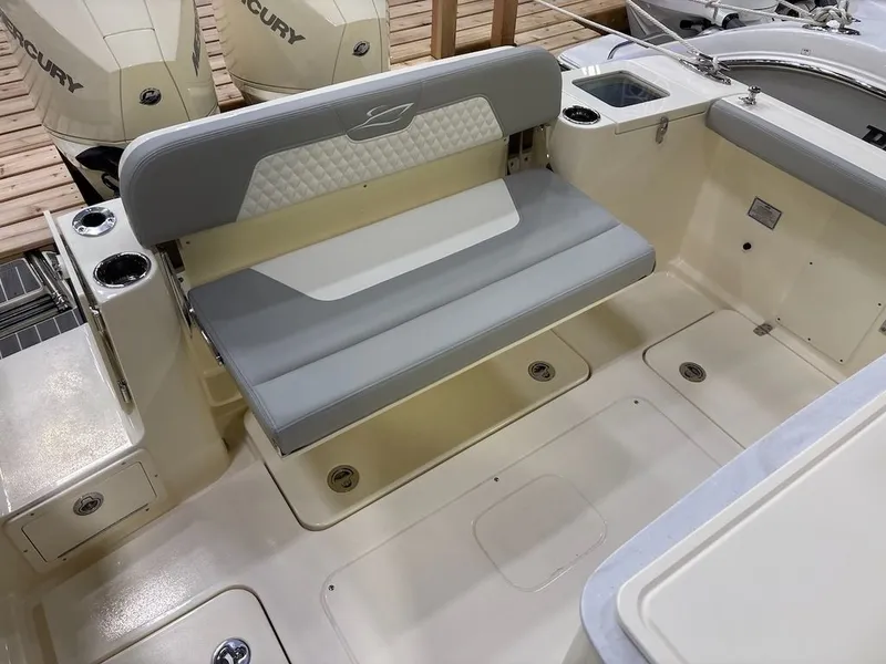 Slide: The Image of Scout Boats 277 LXF 2025 - 3