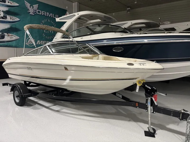 Slide: The Image of Sea Ray 185 Bowrider 2000 - 1