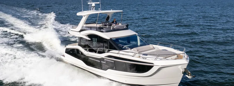 The Image of Galeon 560 FLY - 0