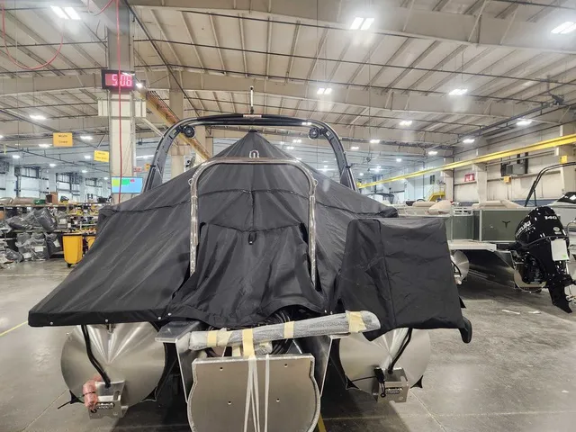 Slide: The Image of Avalon 2585 27-3 Excalibur LTD FL 2026 - 8
