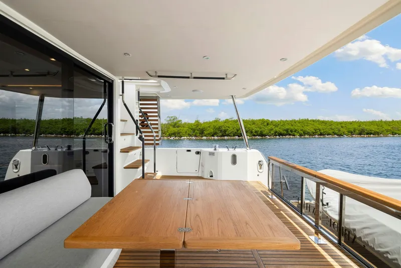 Slide: The Image of Beneteau 62 2022 - 23