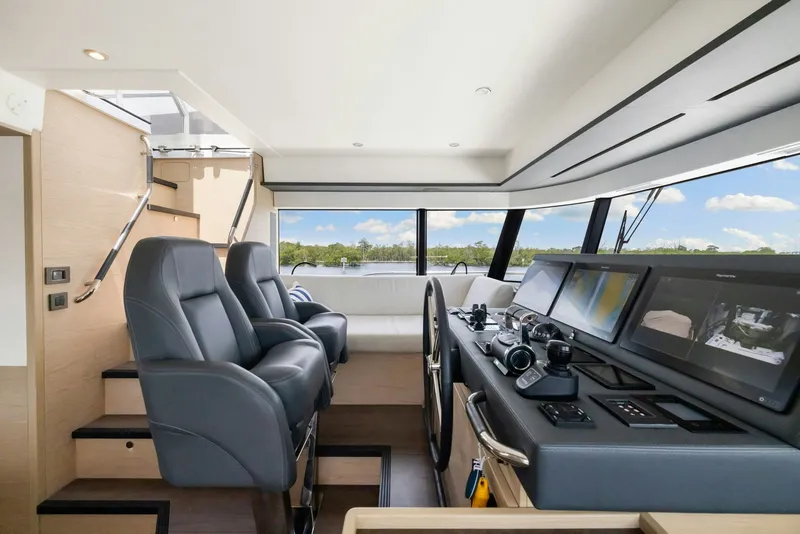 Slide: The Image of Beneteau 62 2022 - 45