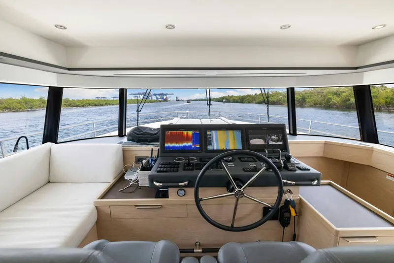 Slide: The Image of Beneteau 62 2022 - 47