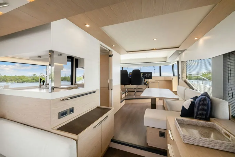 Slide: The Image of Beneteau 62 2022 - 41