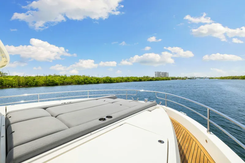 Slide: The Image of Beneteau 62 2022 - 26
