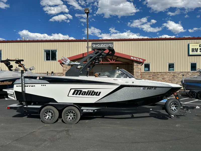 The Image of Malibu 23 LSV 2020 - 0