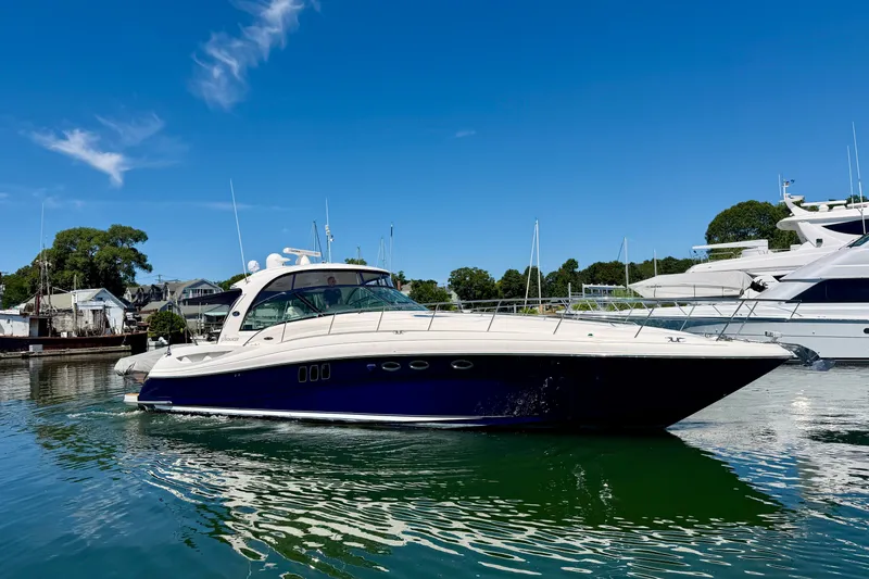 Slide: The Image of Sea Ray 52 Sundancer 2006 - 2