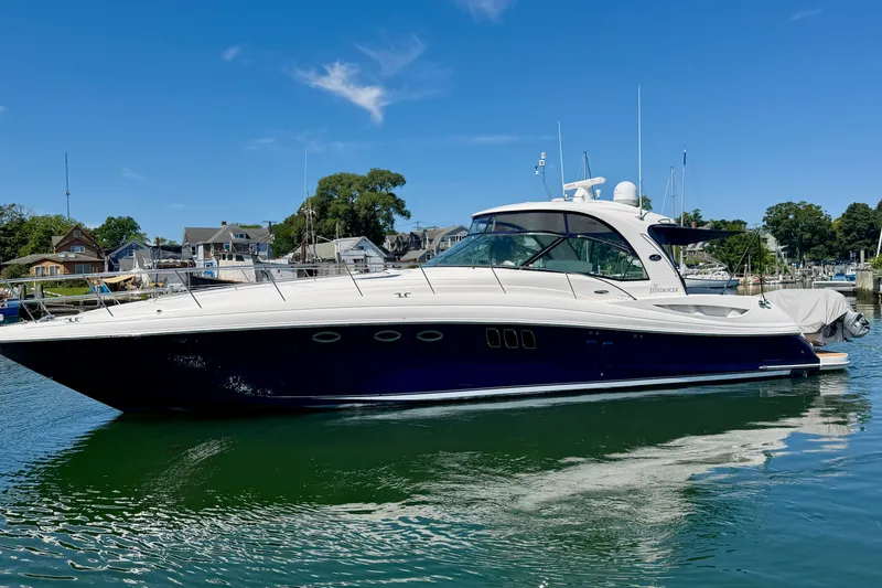 Slide: The Image of Sea Ray 52 Sundancer 2006 - 10