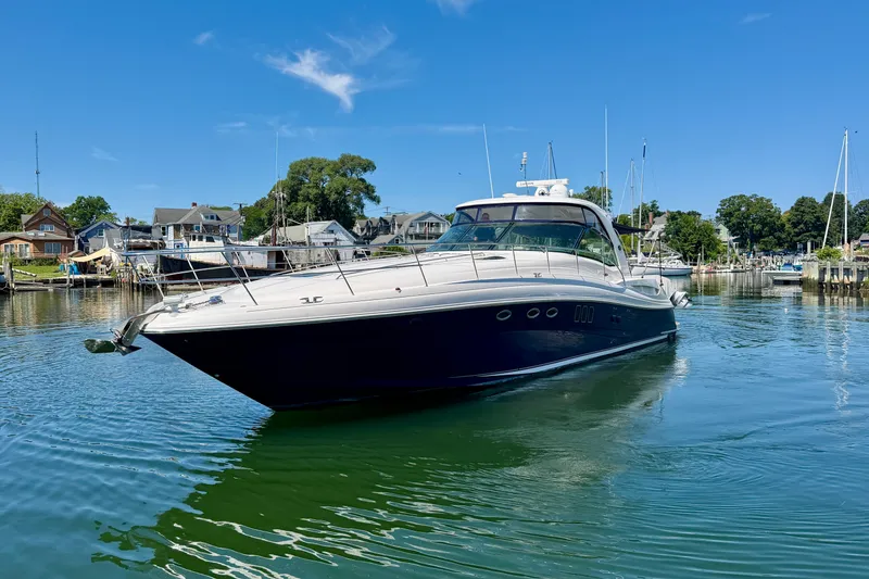 Slide: The Image of Sea Ray 52 Sundancer 2006 - 6