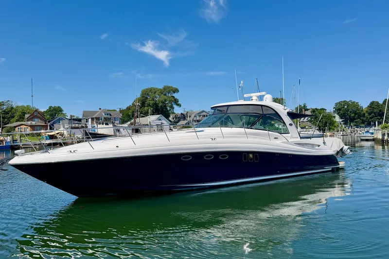 Slide: The Image of Sea Ray 52 Sundancer 2006 - 8