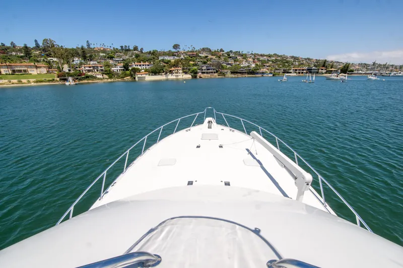 Slide: The Image of Hatteras 55 Convertible 2001 - 8