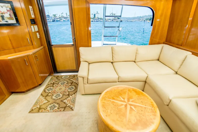 Slide: The Image of Hatteras 55 Convertible 2001 - 19