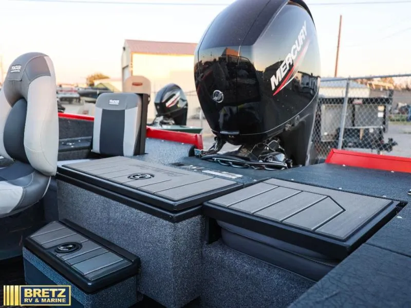 Slide: The Image of Tracker V-175 Combo 2027 - 15