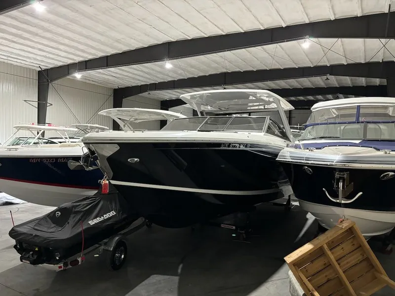 The Image of Cobalt Boats R33 2023 - undefined