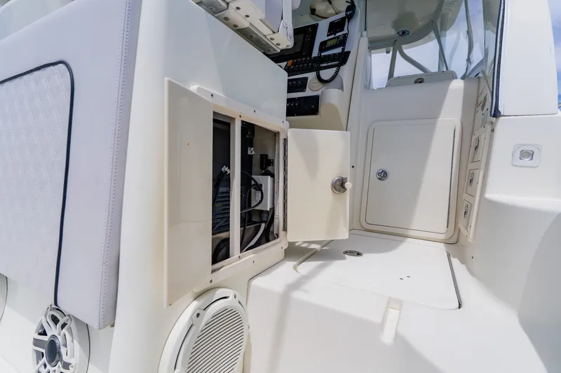 Slide: The Image of Hydra-Sports 3500 VX 2008 - 26