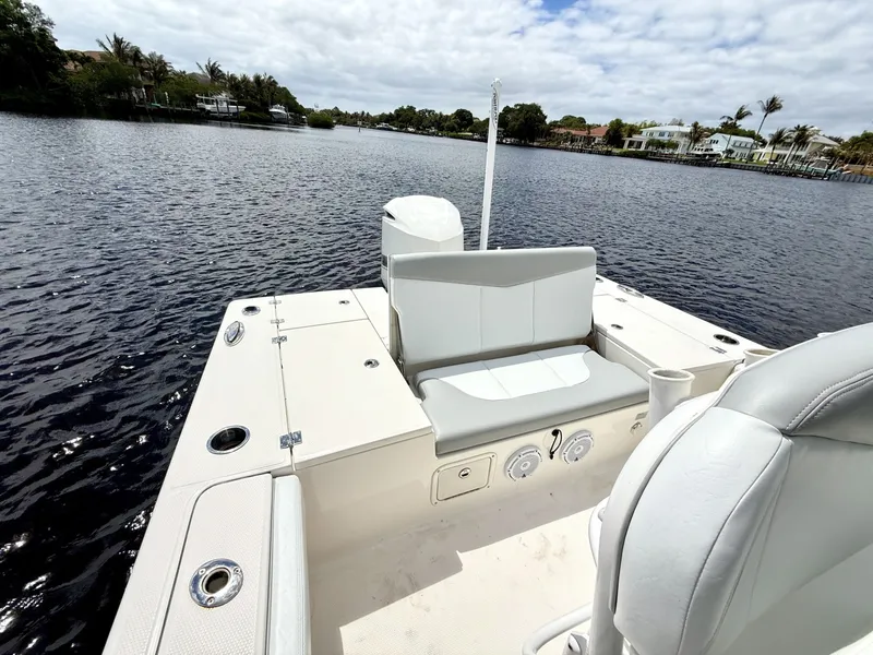 Slide: The Image of Robalo 2021 - 14