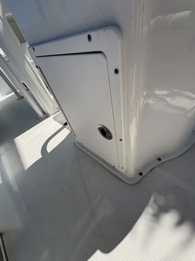 Slide: The Image of Sea Hunt 225 Ultra 2018 - 36