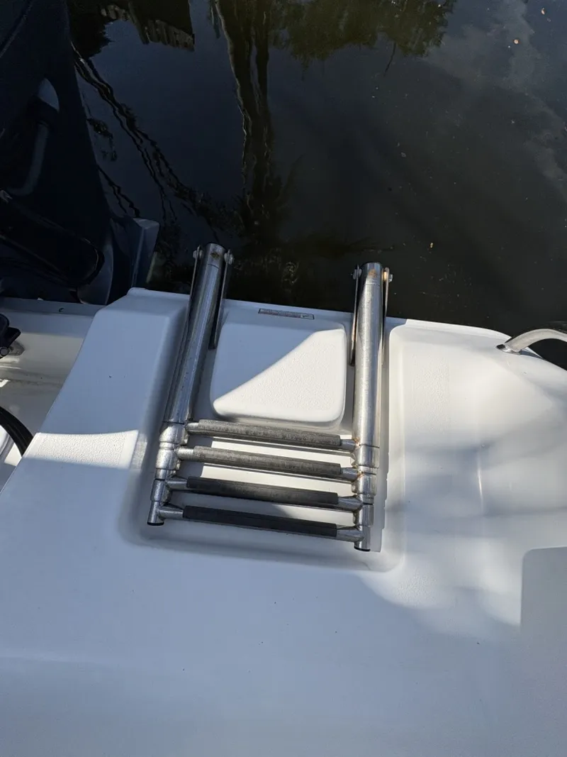 Slide: The Image of Sea Hunt 225 Ultra 2018 - 51