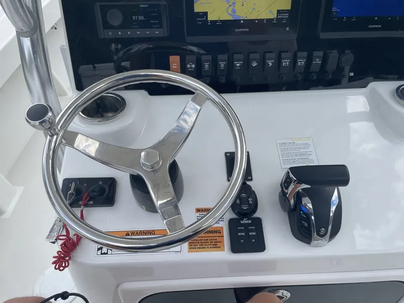 Slide: The Image of Parker Marine 25SE 2022 - 52