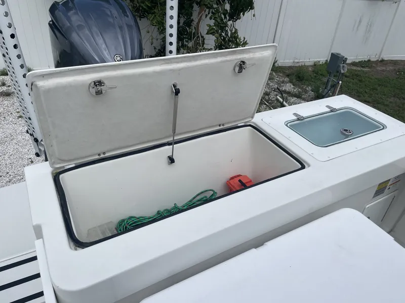 Slide: The Image of Parker Marine 25SE 2022 - 65
