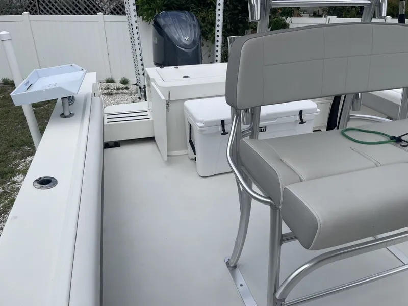 Slide: The Image of Parker Marine 25SE 2022 - 66