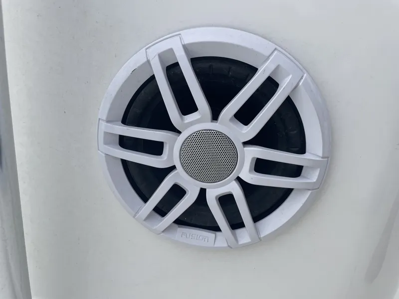 Slide: The Image of Parker Marine 25SE 2022 - 87