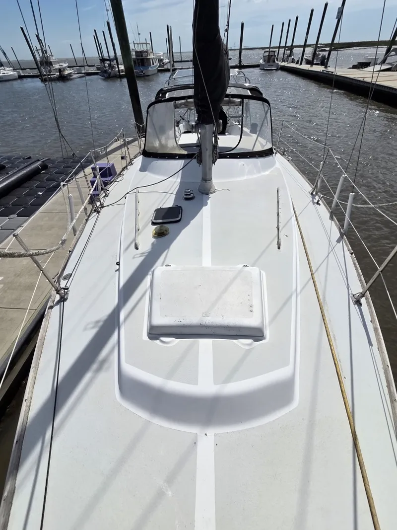 Slide: The Image of Morgan Out Island 33 1976 - 8
