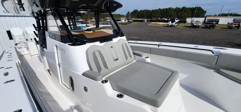 Slide: The Image of Cape Horn Yachts 47 2025 - 29