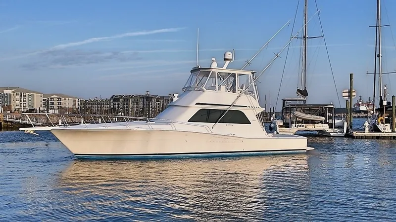 Slide: The Image of Viking 47 Convertible 1998 - 4