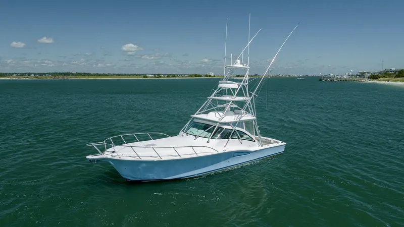 The Image of Albemarle 410 Express Fisherman 2019 - 0