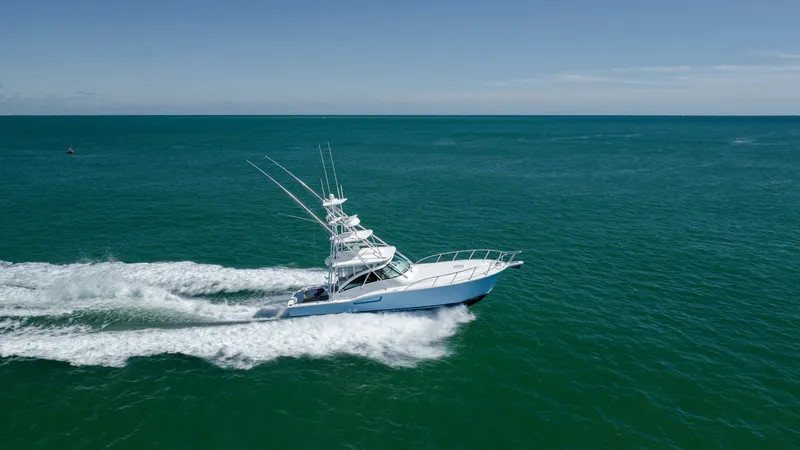 Slide: The Image of Albemarle 410 Express Fisherman 2019 - 11