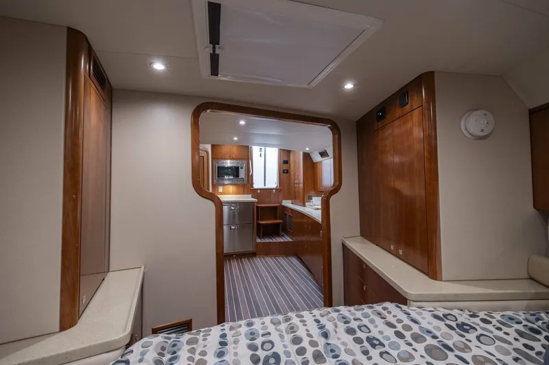 Slide: The Image of Albemarle 410 Express Fisherman 2019 - 28
