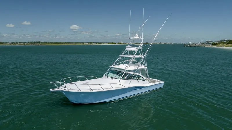 Slide: The Image of Albemarle 410 Express Fisherman 2019 - 5