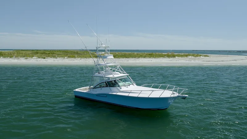 Slide: The Image of Albemarle 410 Express Fisherman 2019 - 7